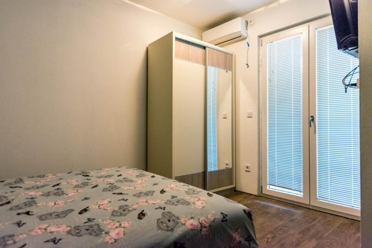 Apartments Elena Budva Buitenkant foto