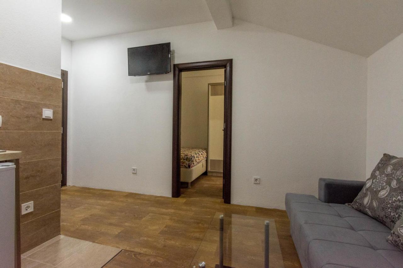 Apartments Elena Budva Buitenkant foto